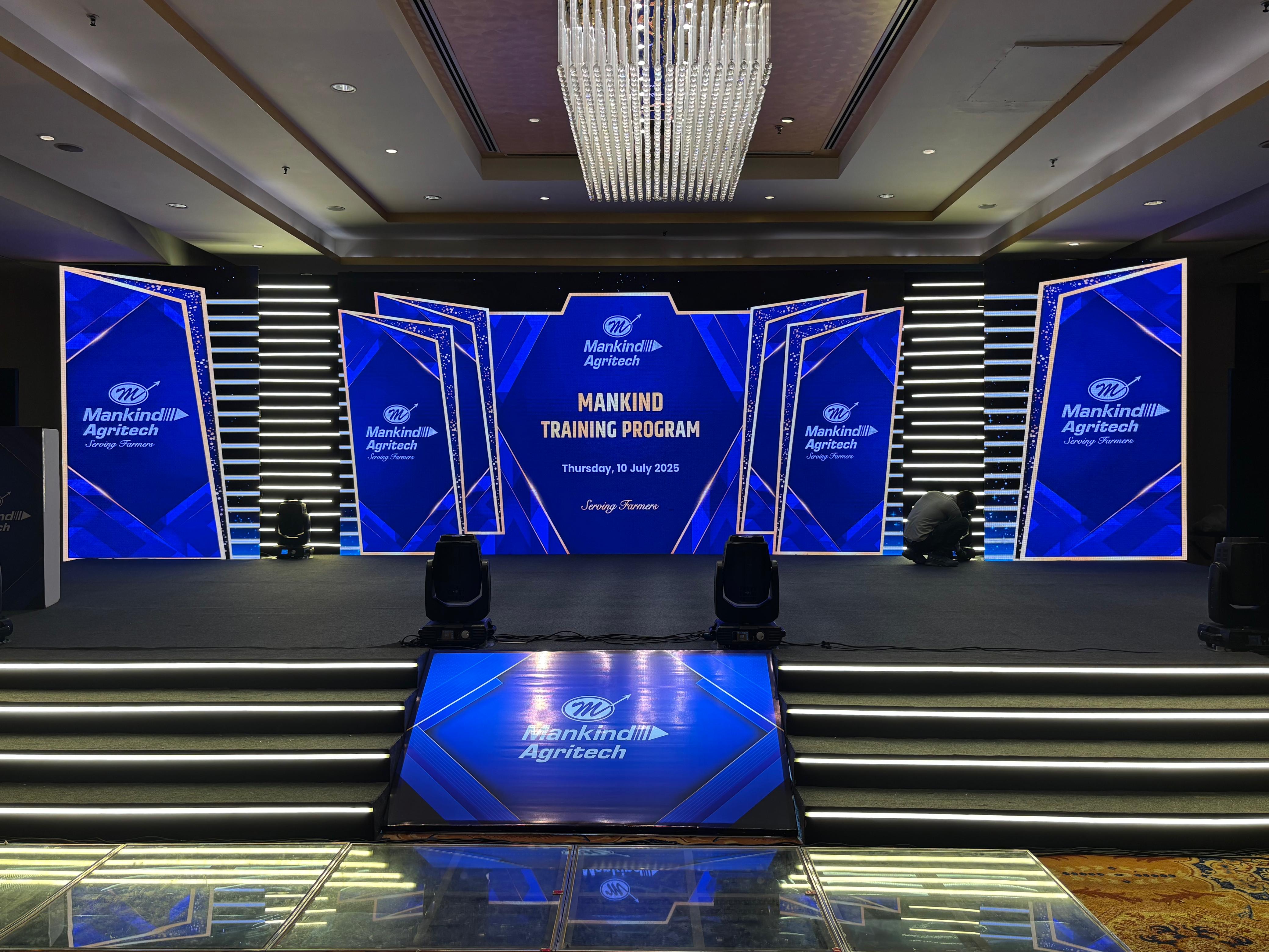 3.9mm Indoor LED Wall